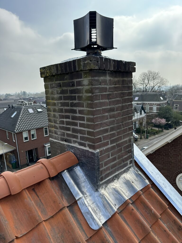 Loodslabbe schoorsteen vernieuwen
